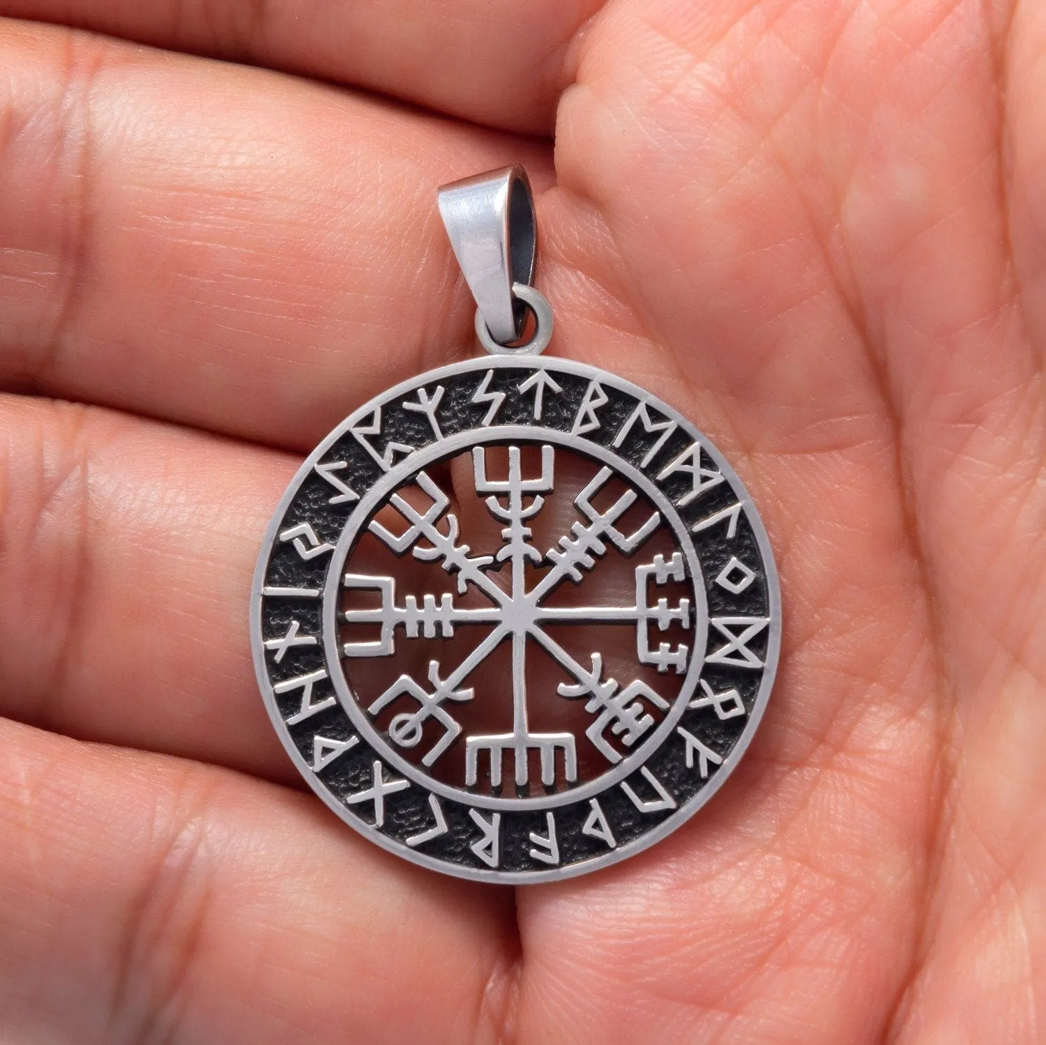 925 Sterling Silver Vegvisir and Runes Pendant