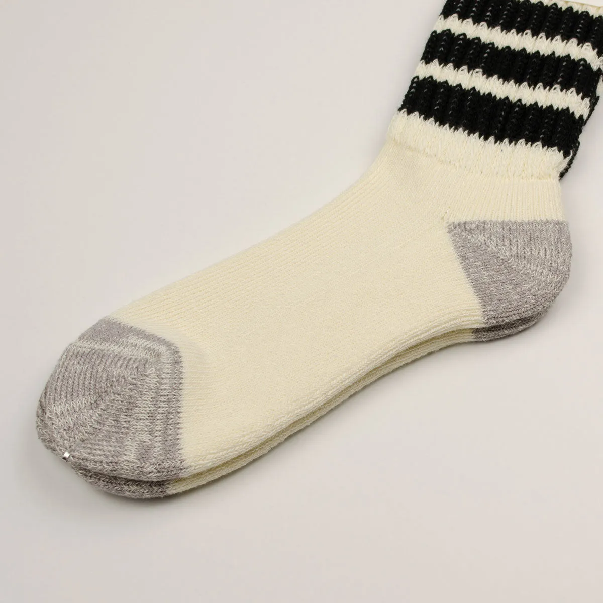 RoToTo - Coarse Ribbed Old School Crew Socks - Black